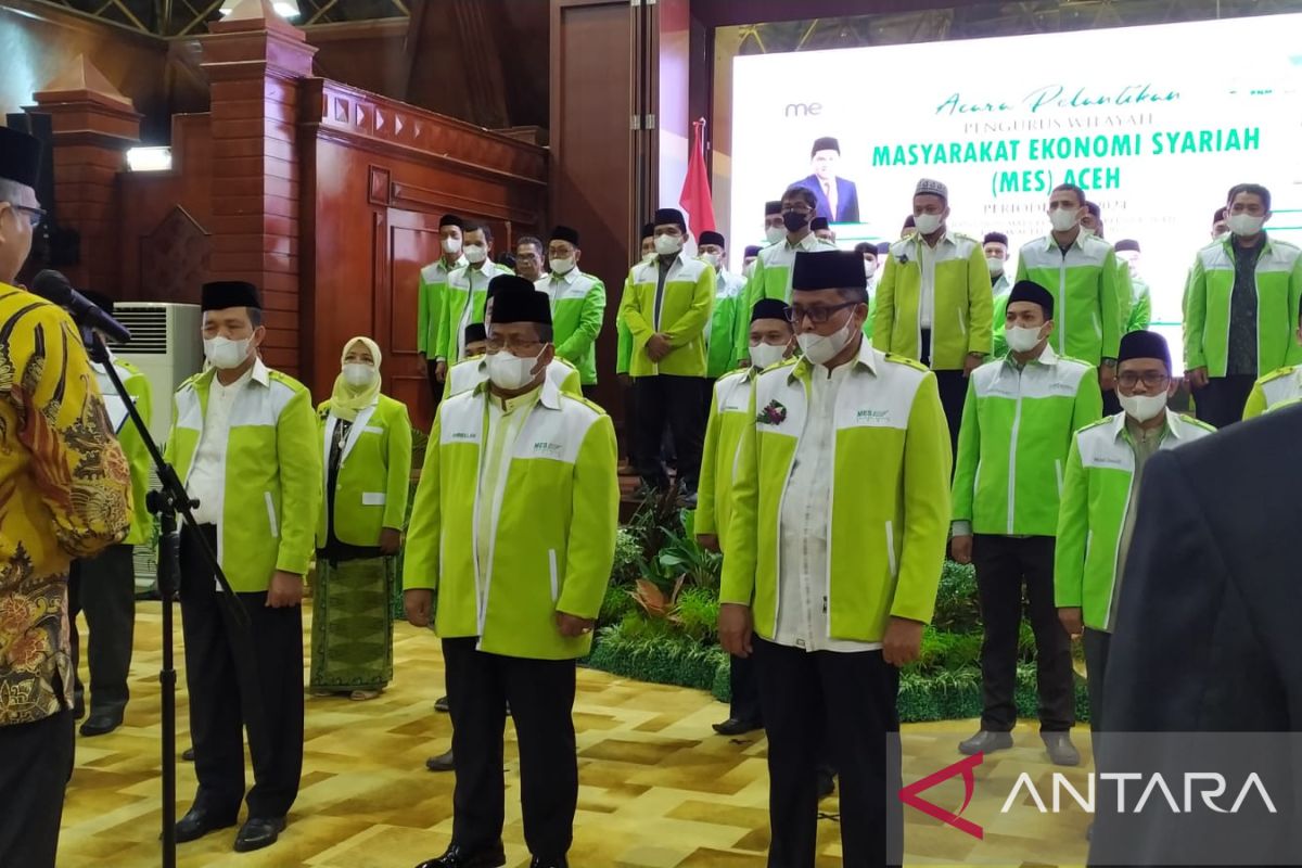 Aminullah resmi dikukuhkan sebagai ketua MES Aceh