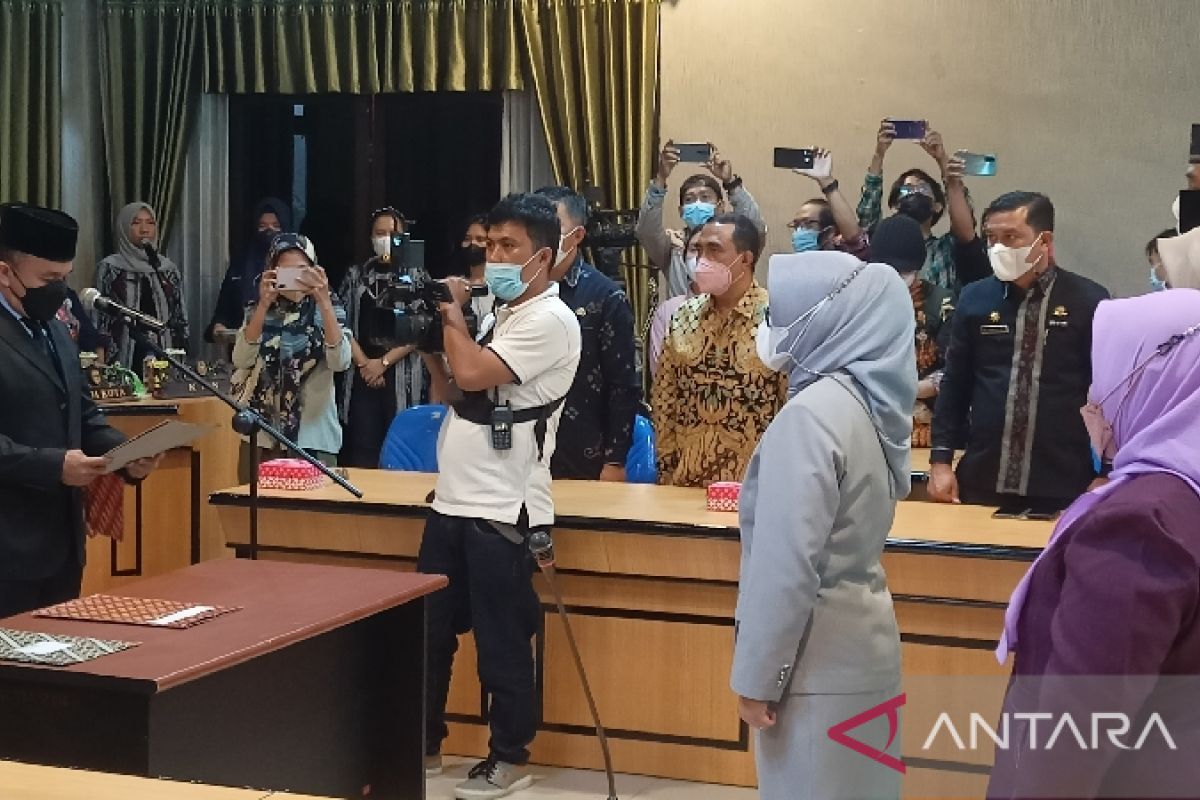 Irmayanti Petalolo perempuan pertama jabat Sekkot Palu