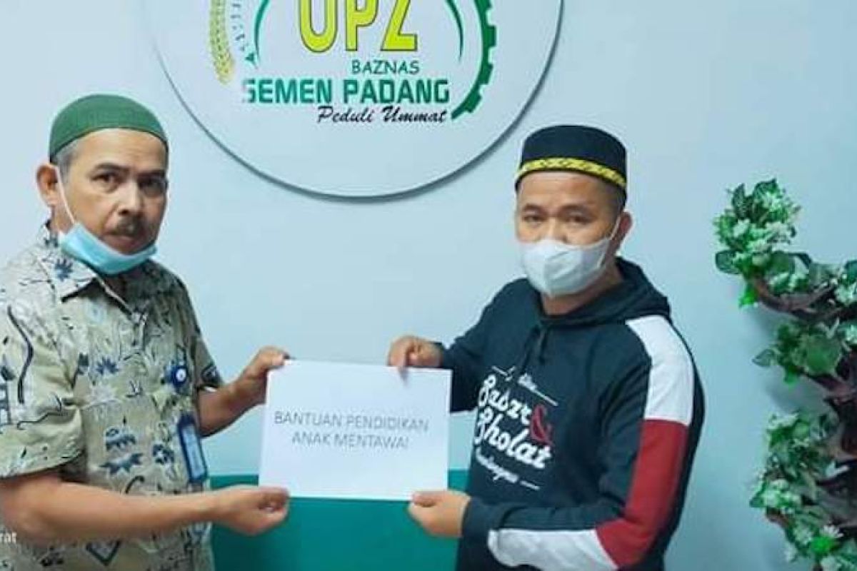 UPZ Semen Padang salurkan zakat karyawan senilai Rp10,1 miliar