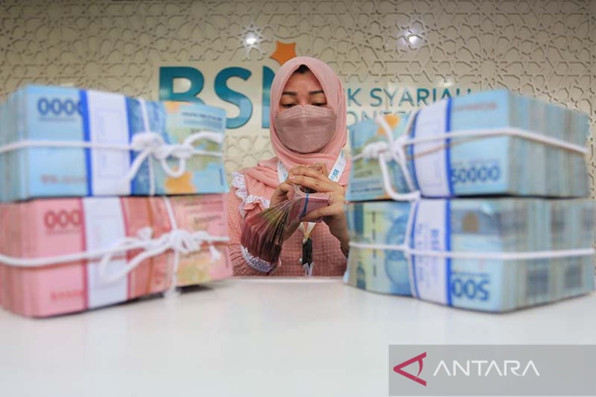 Rupiah menguat seiring optimisme di tengah konflik Ukraina