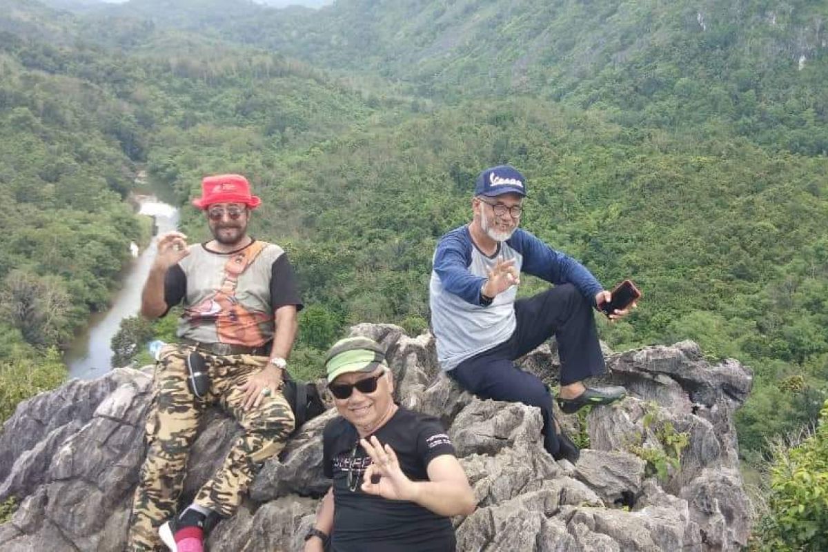 Batu Bukit Langara Loksado ternyata berupa fosil binatang laut