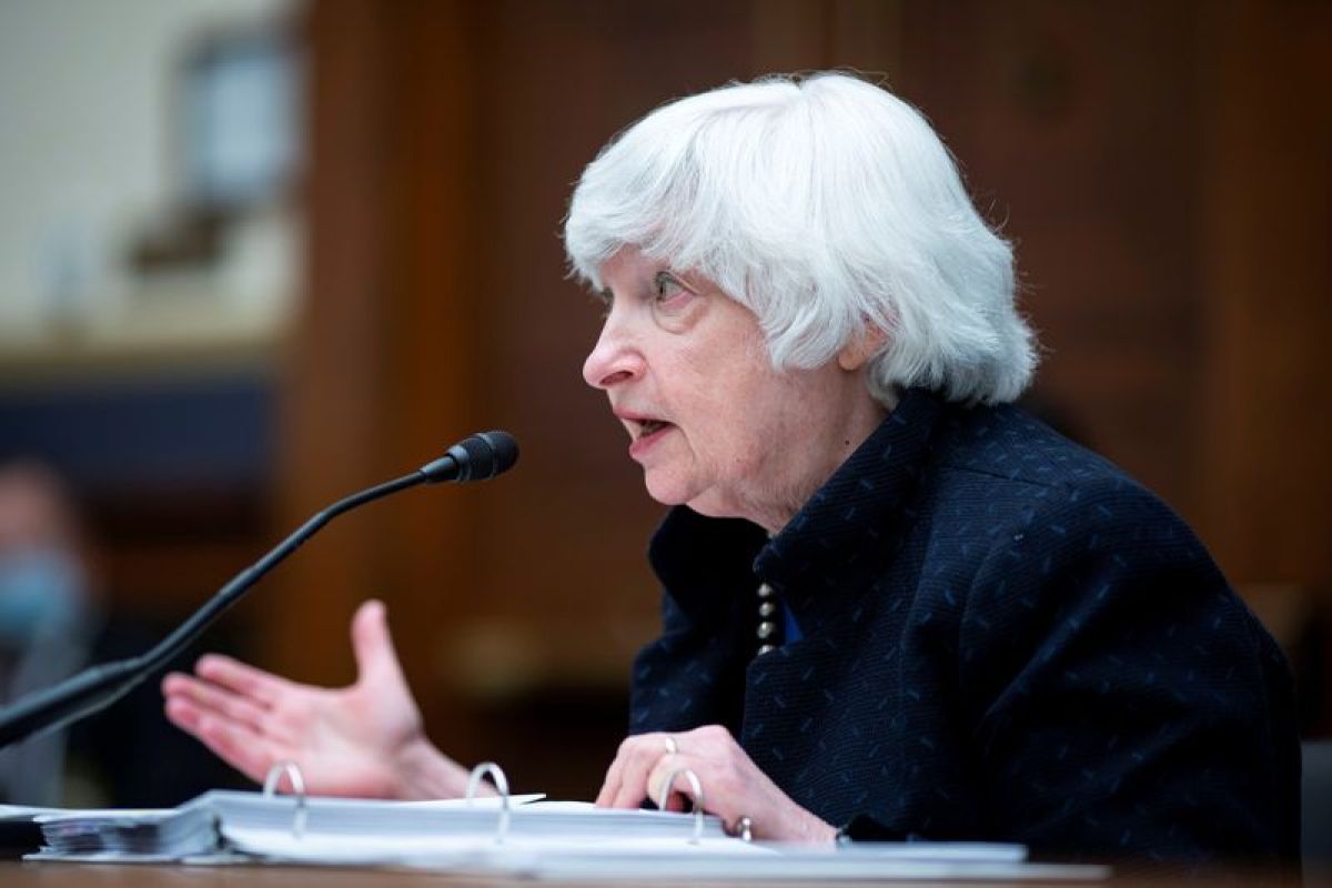 Yellen sebut Fed dan pemerintah bakal ambil langkah kendalikan inflasi