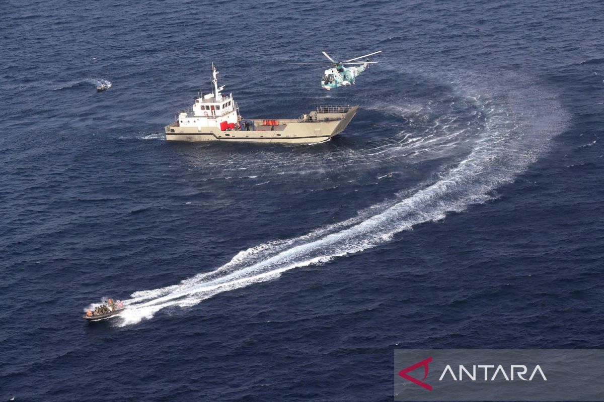 Angkatan laut Rusia-China gelar patroli gabungan di Samudra Pasifik