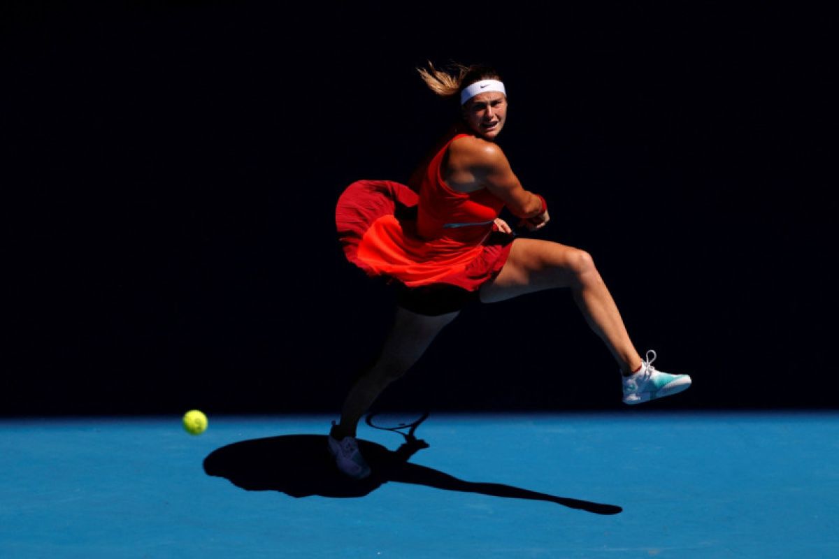 Australian Open: Sabalenka jungkalkan Rogers untuk melaju babak ketiga