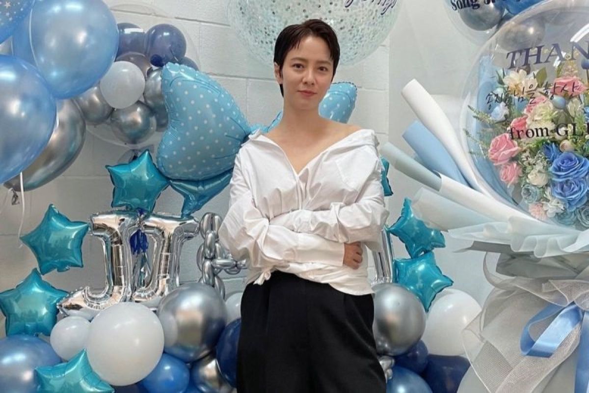 Ini alasan Song Ji-hyo jalani karantina mandiri walau negatif COVID-19