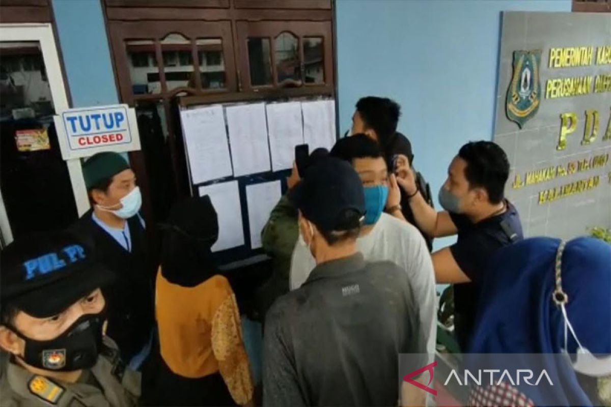 Ratusan karyawan PDAM Kapuas diberhentikan