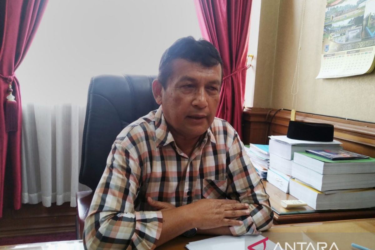 Legislator Payakumbuh minta tidak ada pemaksaan vaksin pada anak