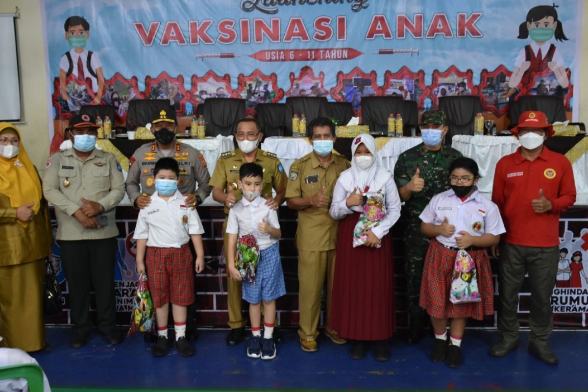 Pemkot Ternate targetkan 21 ribu anak ikuti vaksinasi COVID-19,  dorong kesadaran warga