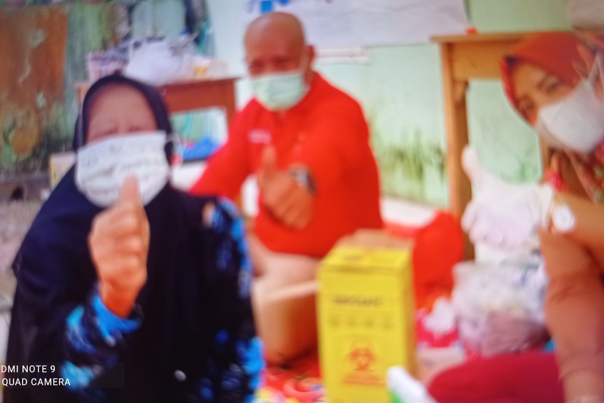 Binda Banten layani vaksinasi dengan jemput bola ke pelosok
