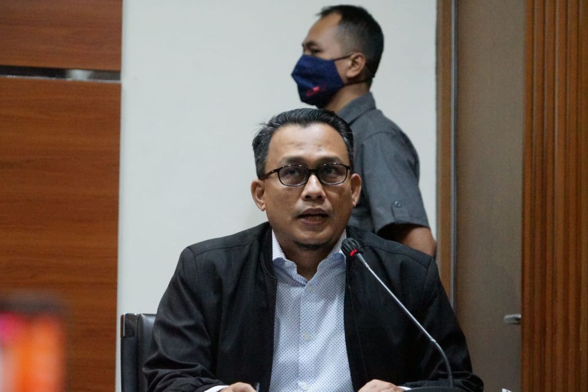KPK panggil 14 saksi untuk dugaan korupsi di Buru Selatan Maluku, terkait proyek jalan