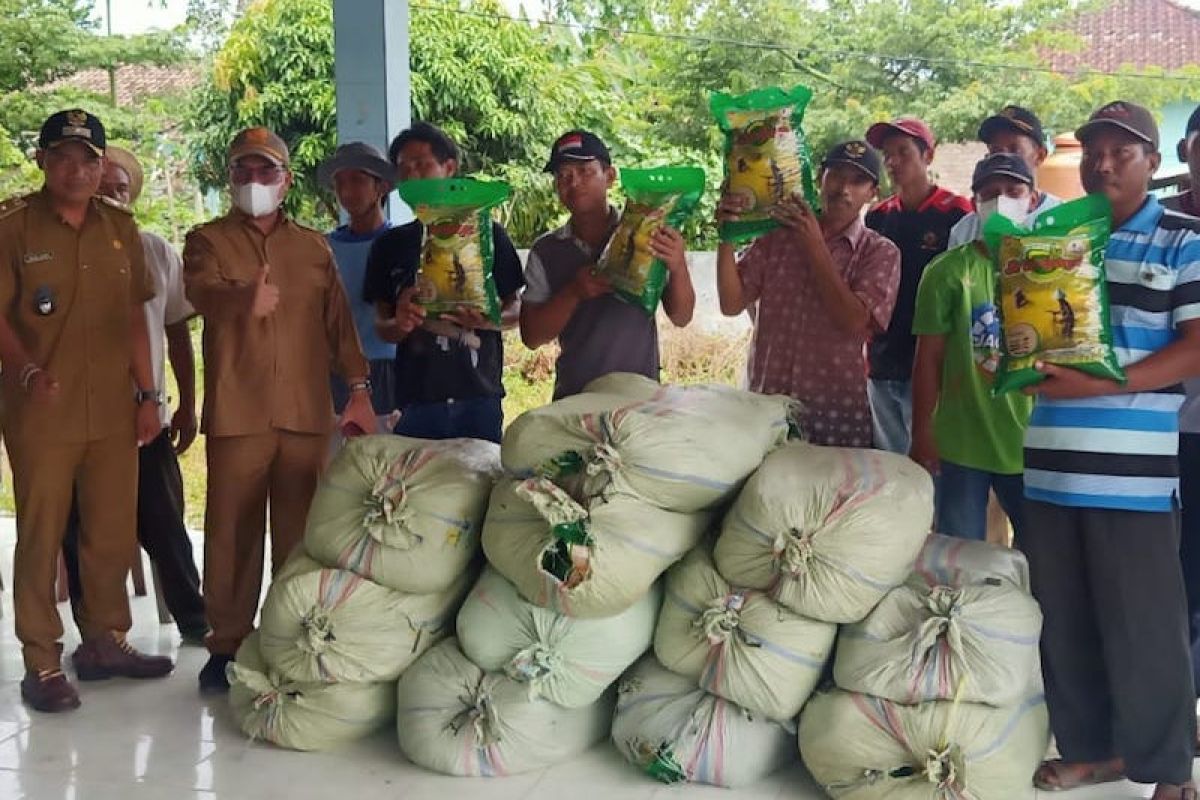 OKI bagikan 7.000 kilogram benih ke petani terdampak banjir