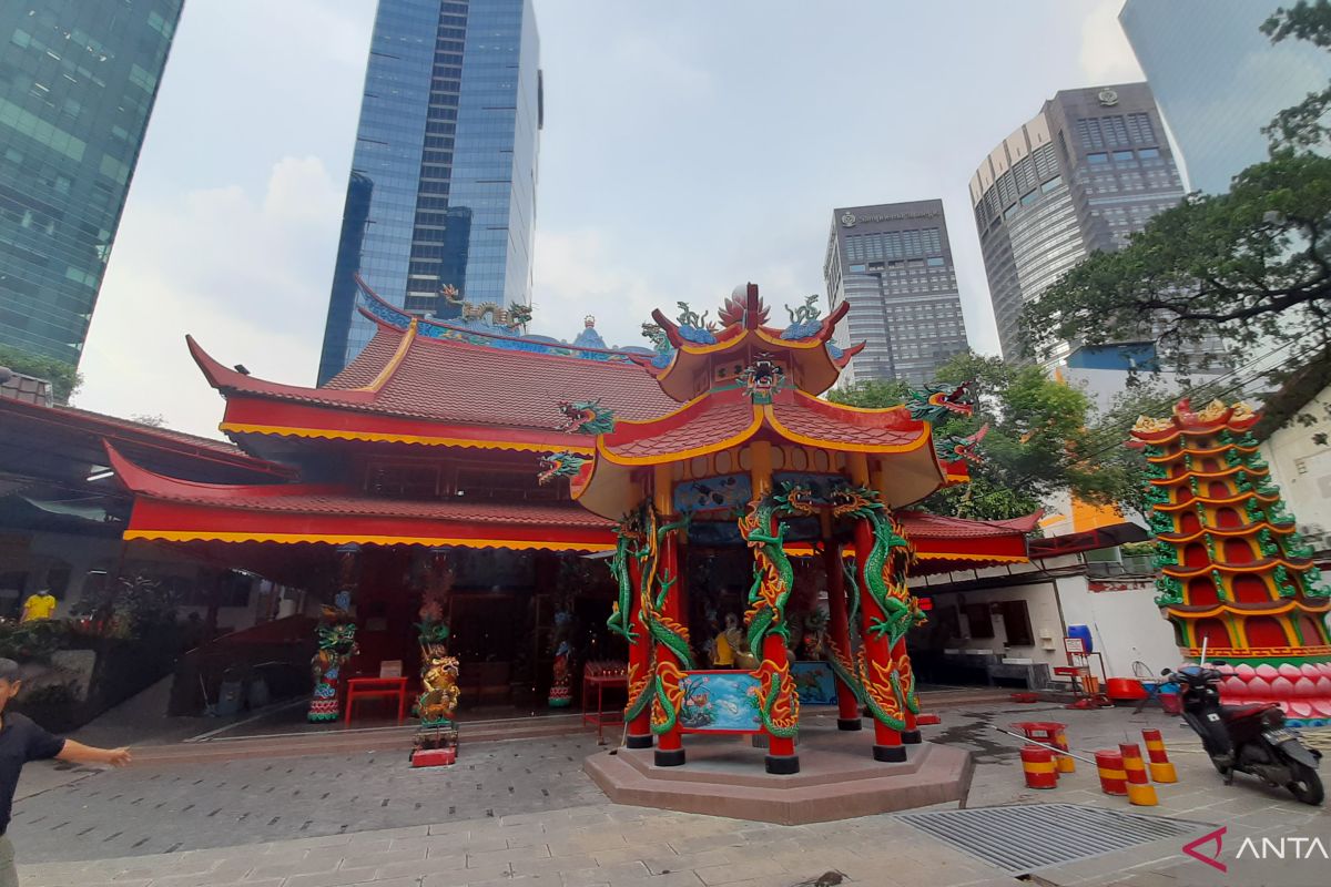 Vihara Amurva Bhumi Jaksel tiadakan atraksi Barongsai saat Imlek 2022