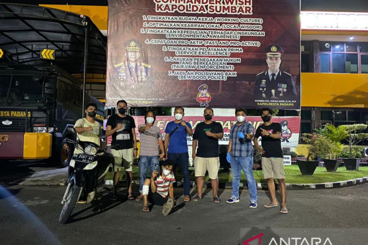 Jajaran Satreskrim Polresta Padang tembak penjambret murid SD