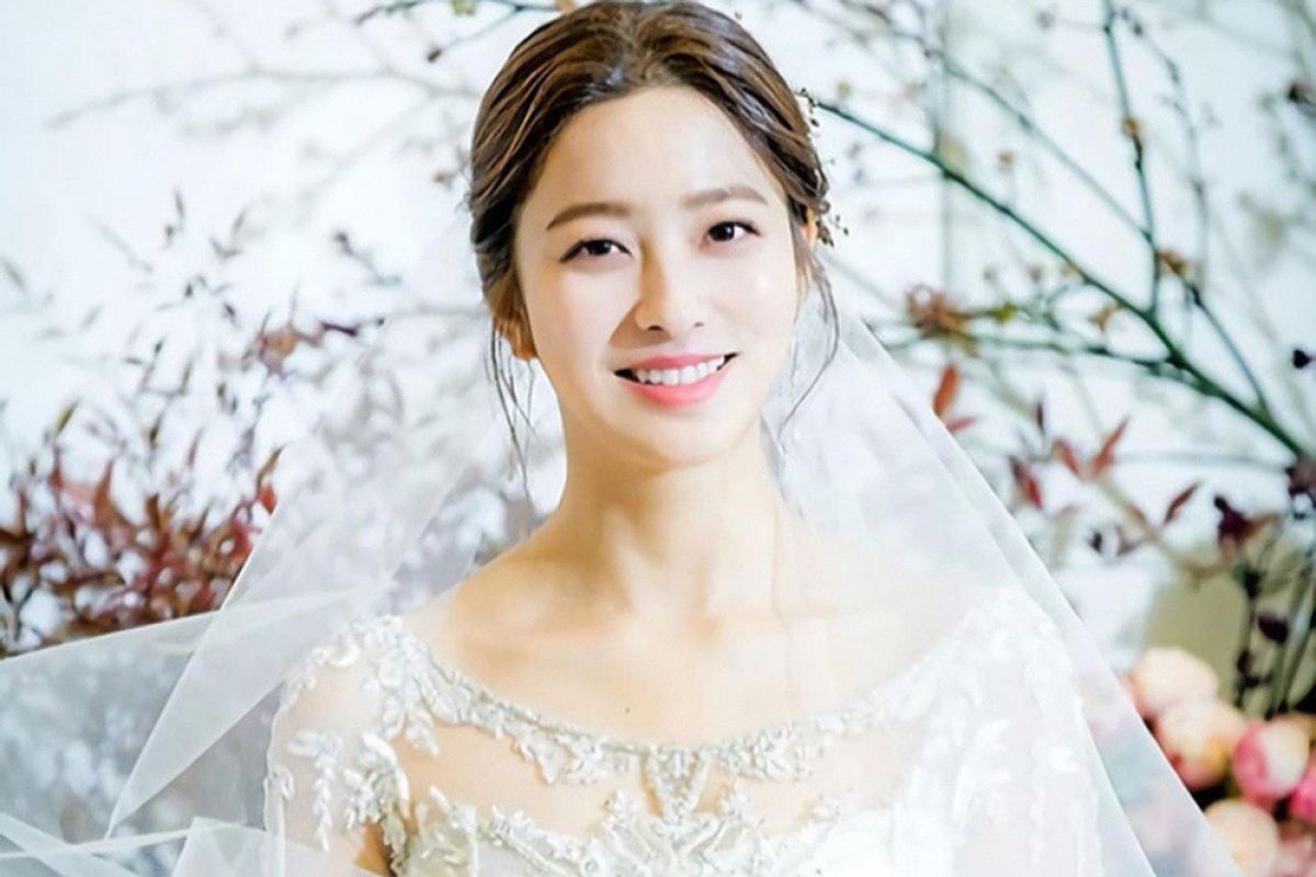 Park Se Young akan menikah dengan Kwak Jung Wook pada Februari