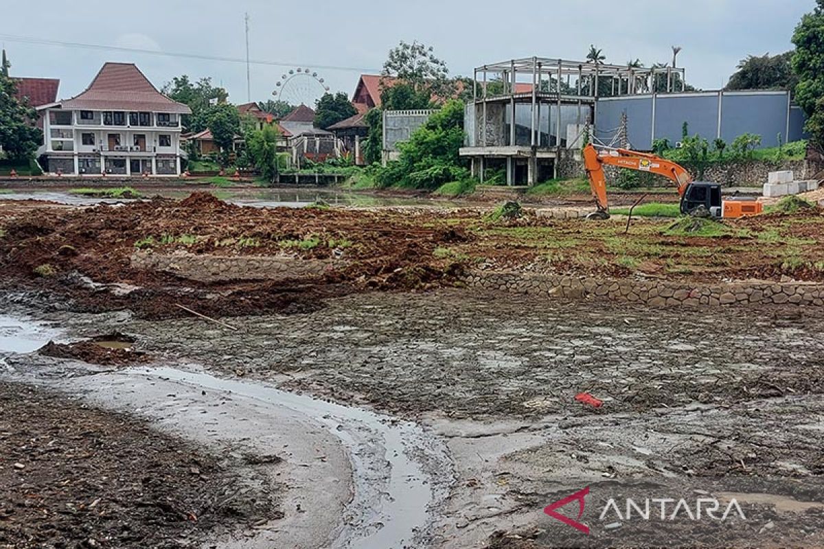 DKI kemarin, okupansi pasien COVID-19 naik hingga revitalisasi TMII