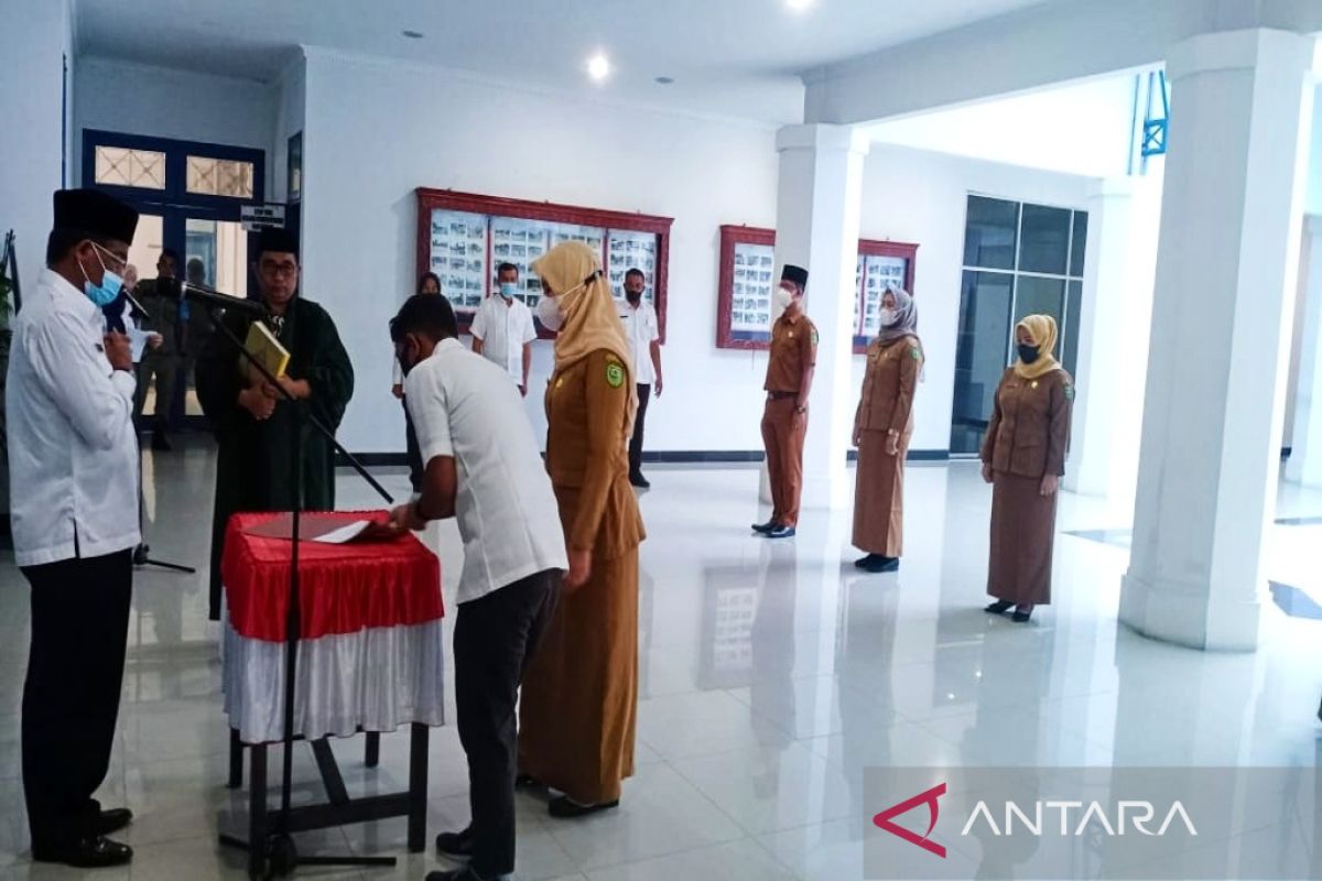 Tujuh Kepala Puskesmas di Madina dirotasi, ini rinciannya