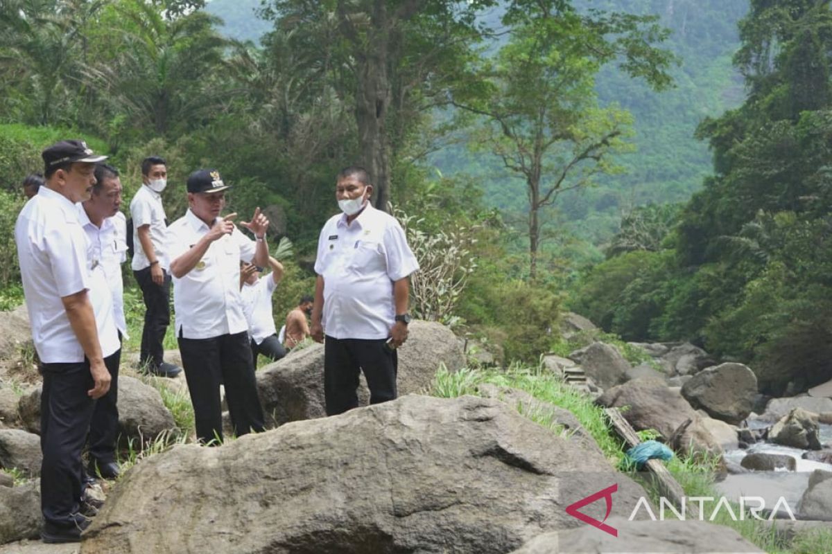 Bupati Asahan akan perhatikan obyek wisata Air Terjun Ponot