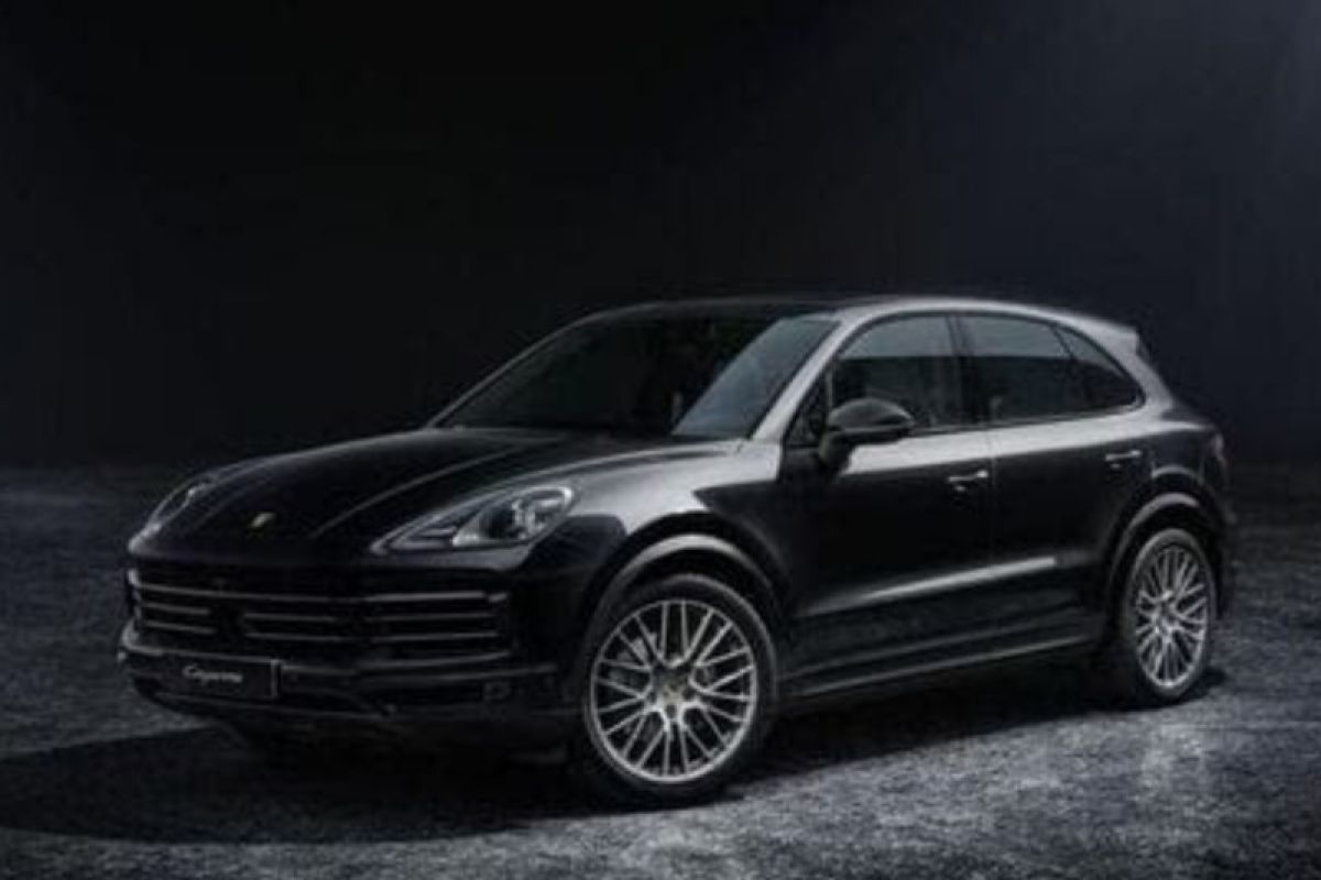 Porsche hadirkan Cayenne edisi platinum, harga mulai Rp2,8 miliar