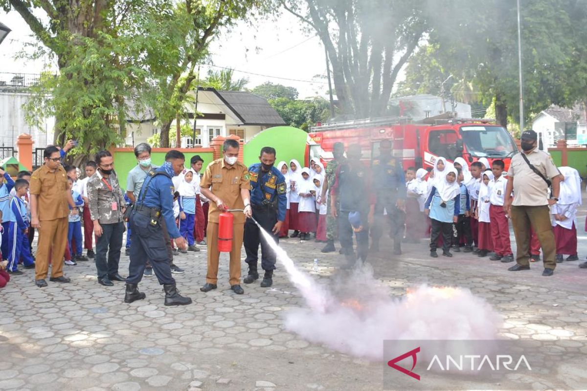 Pelajar Sabang diedukasi siaga bencana kebakaran