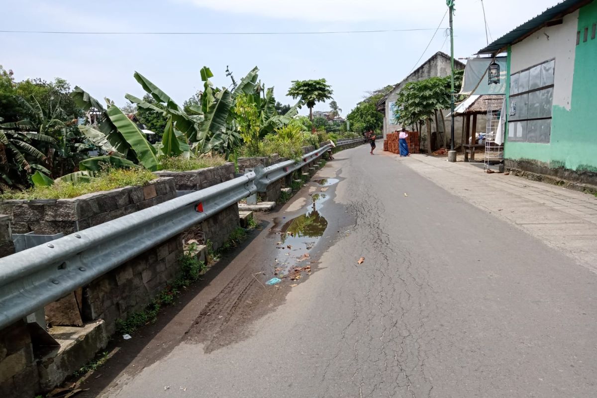 PUPR Mataram menyiapkan Rp10 miliar untuk peningkatan jalan rawan longsor