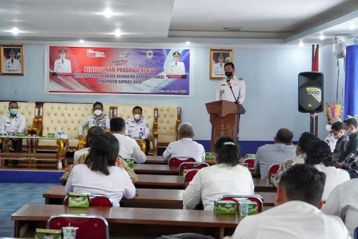 Bupati Kapuas Hulu dorong pemulihan ekonomi melalui TPAKD