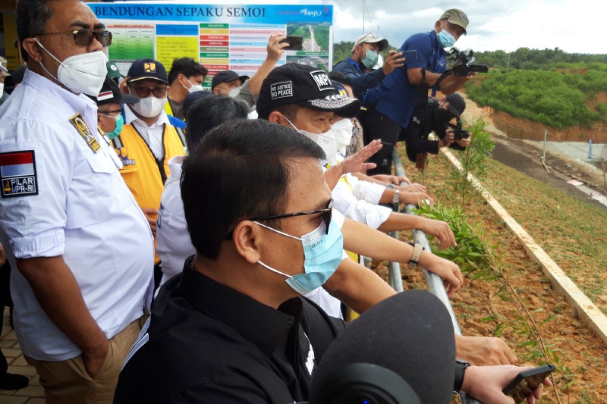 Pimpinan MPR RI tinjau pembangunan  Bendungan Sepaku Semoi Kaltim