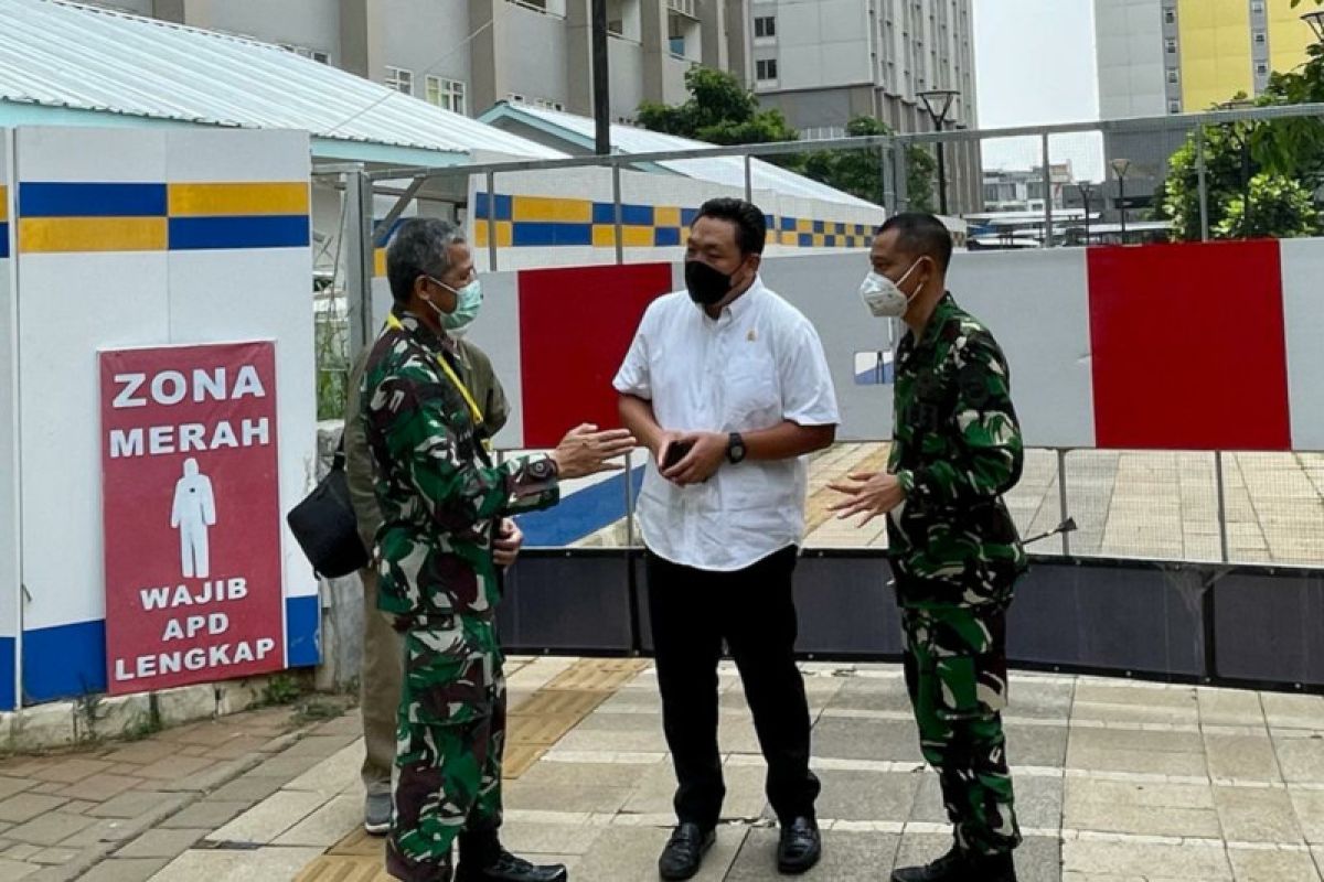 Charles Honoris minta lipat gandakan isolasi terpusat di Jakarta