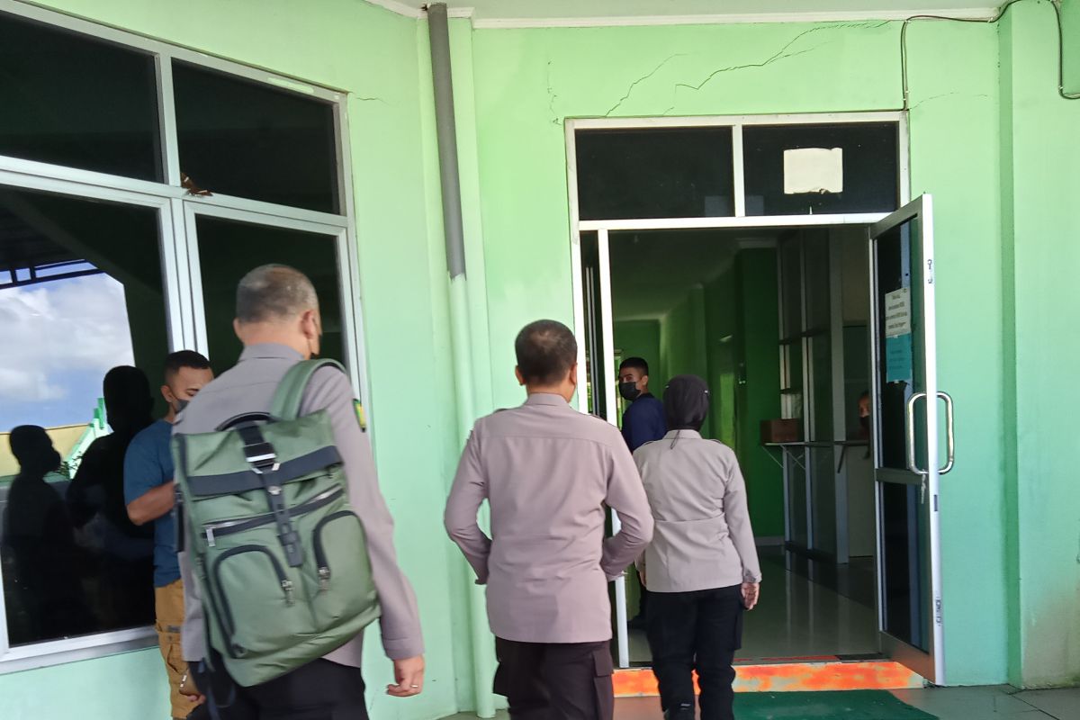 Polisi mulai indentifikasi 17 jenazah korban pembakaran Karaoke di Kota Sorong