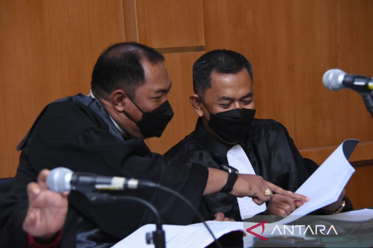 Jaksa sebut yayasan Herry perlu dibubarkan karena instrumen kejahatan