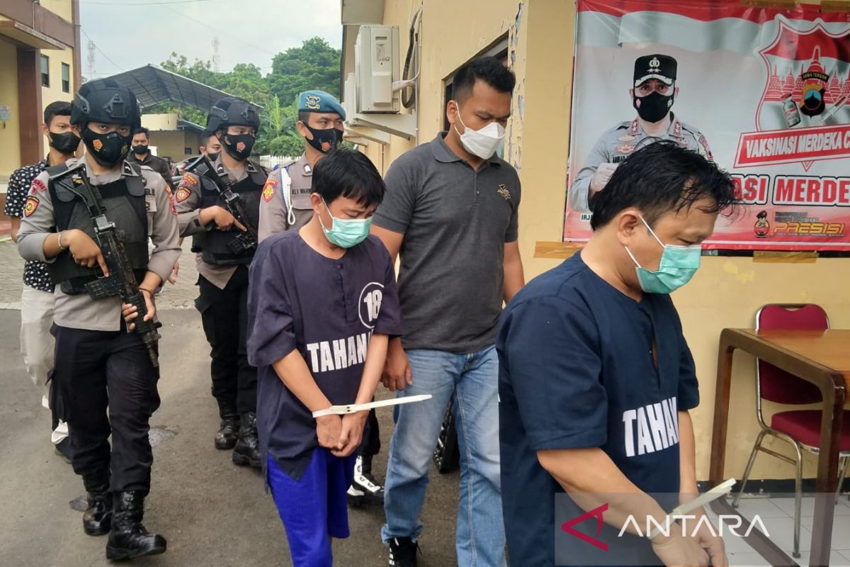 Polisi tangkap komplotan pelaku ganjal mesin ATM