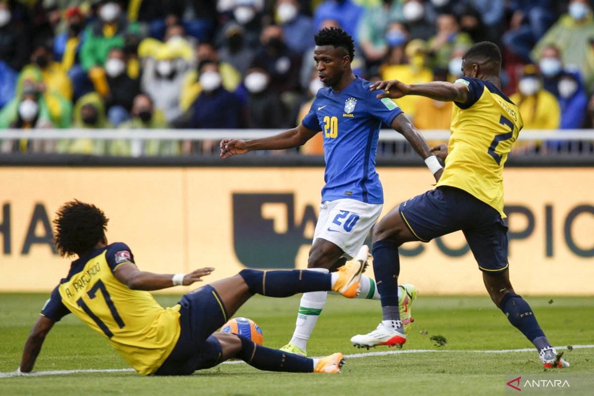 Brazil vs Ekuador  berakhir imbang dengan skor 1-1