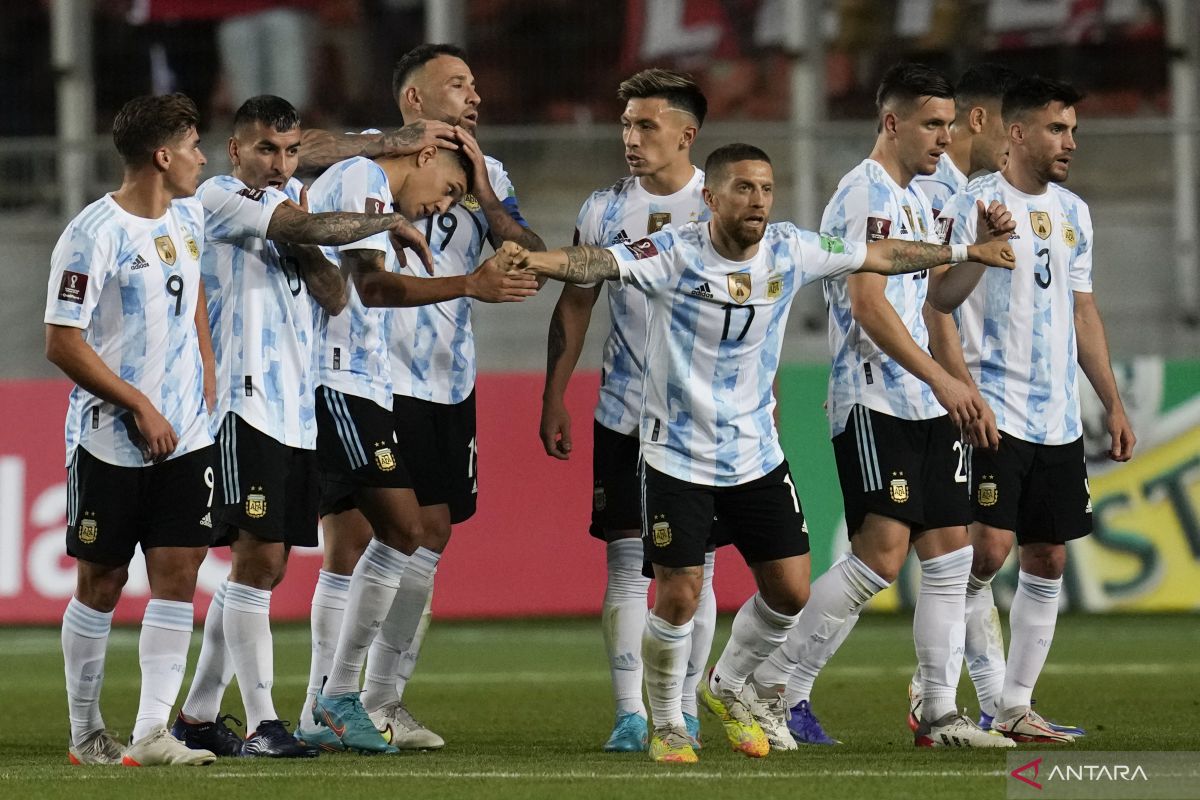 Argentina raih kemenangan atas Chile dengan skor 2-1