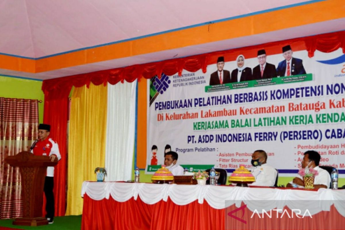 BLK Kota Kendari bantu tingkatkan keterampilan kerja warga Buton Selatan