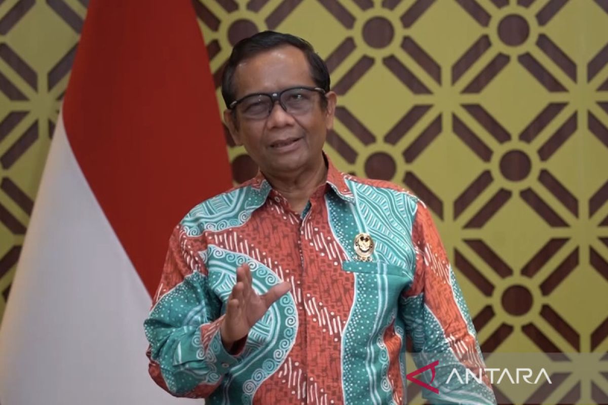 Menko Polhukam Mahfud: Pendekatan baru TNI di Papua jaga keselamatan sipil