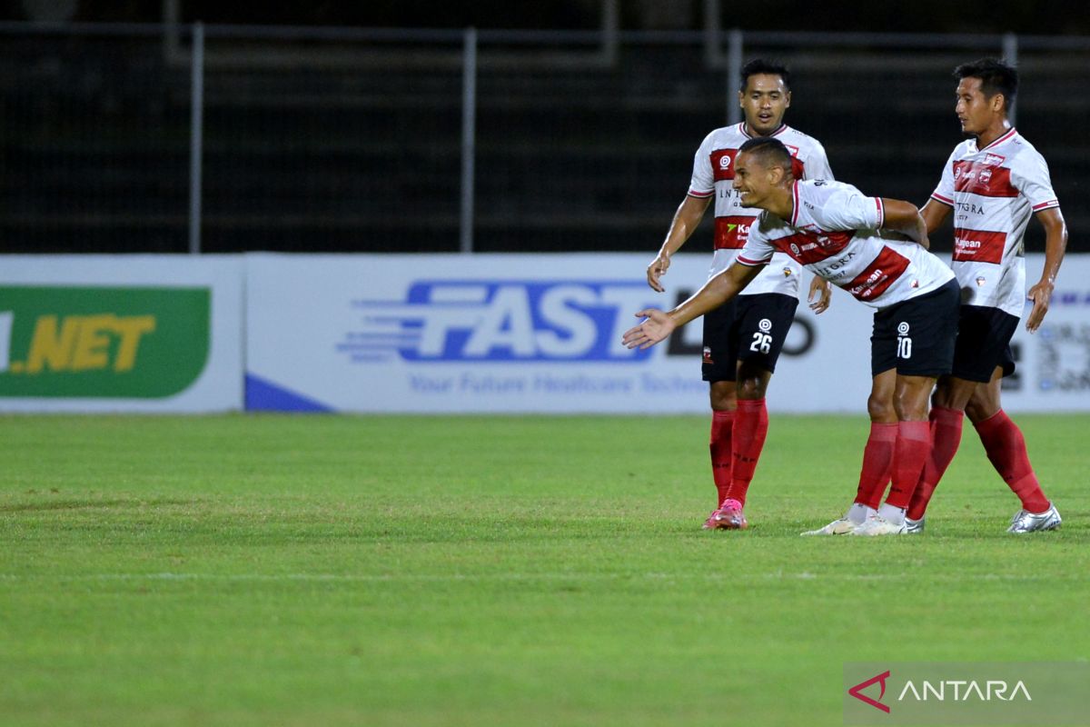 Pertandingan Persipura lawan Madura United ditunda karena COVID-19