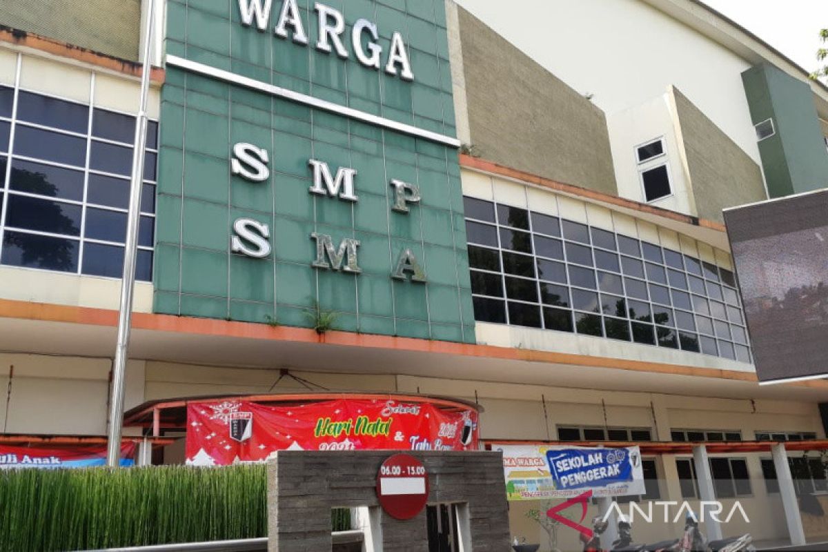 Kasus COVID-19 di SMA Warga Solo bertambah