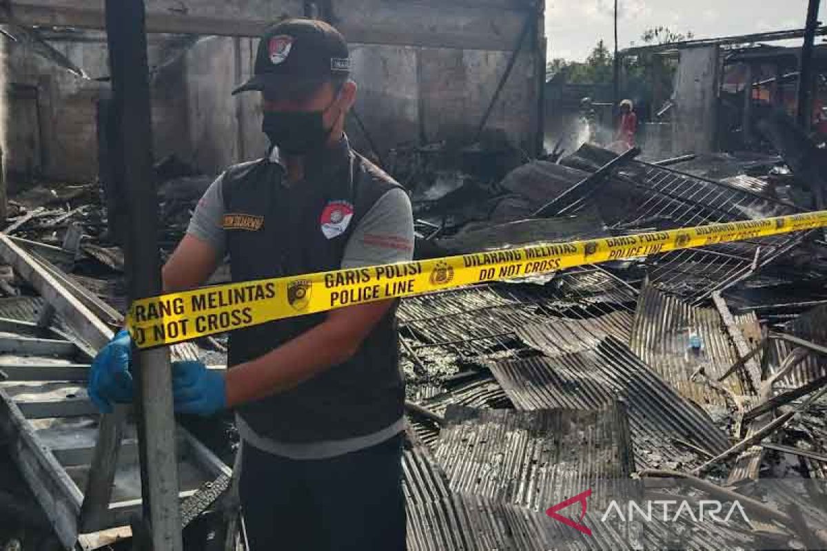 Sekitar 10 ruko di Kota Palangka Raya dilalap si jago merah