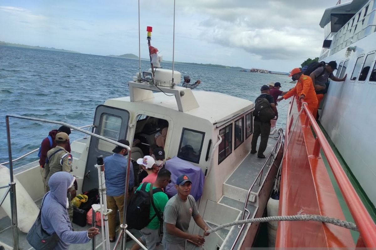 Tim SAR gabungan evakuasi rombongan Wawali Tual, syukurlah selamat