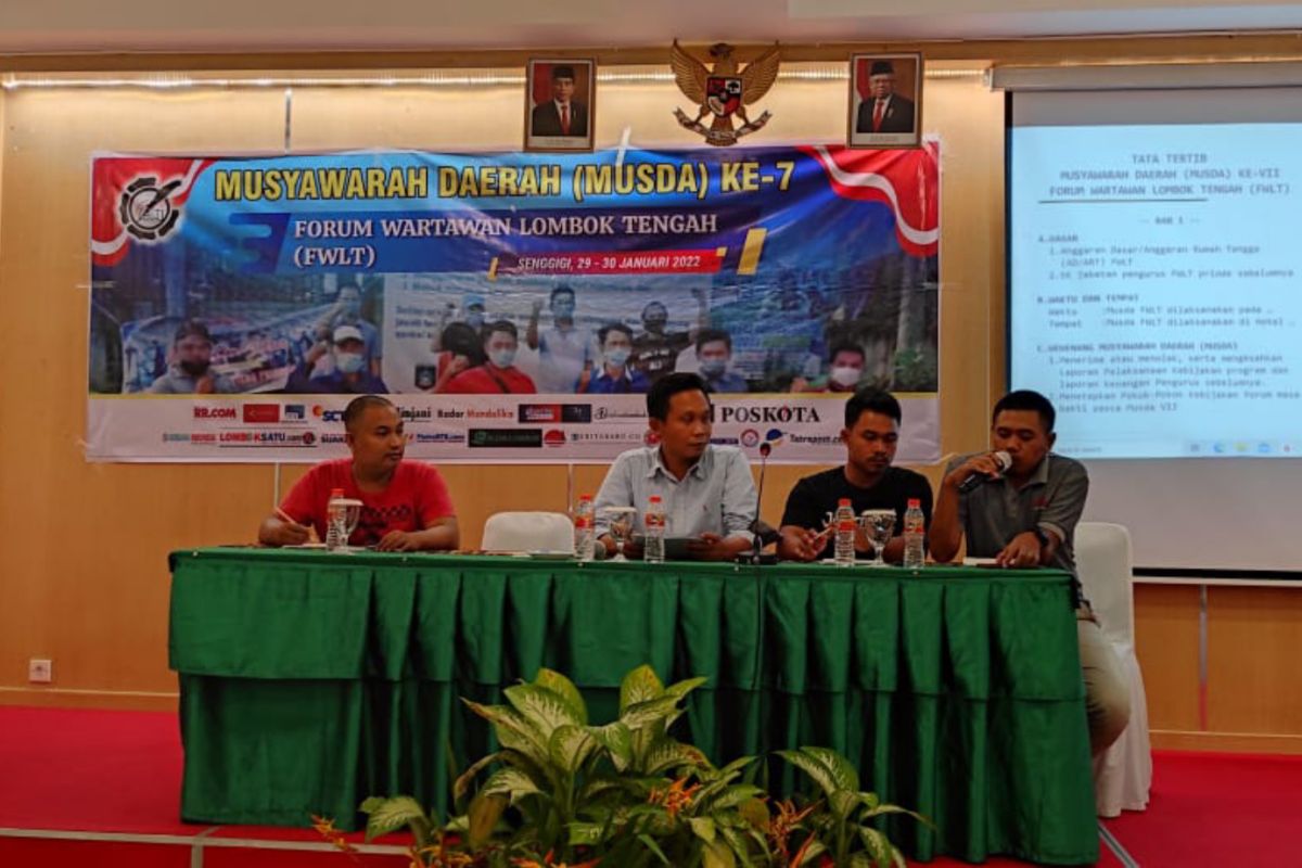 Musda Forum Wartawan Lombok Tengah berjalan alot