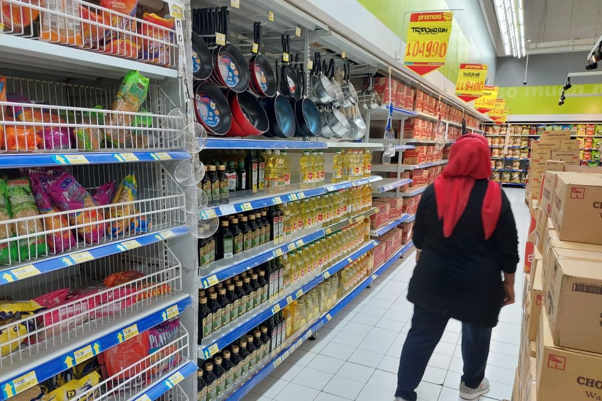 Polda : Distributor di Malut diminta tidak timbun stok minyak goreng, tegakkan aturan