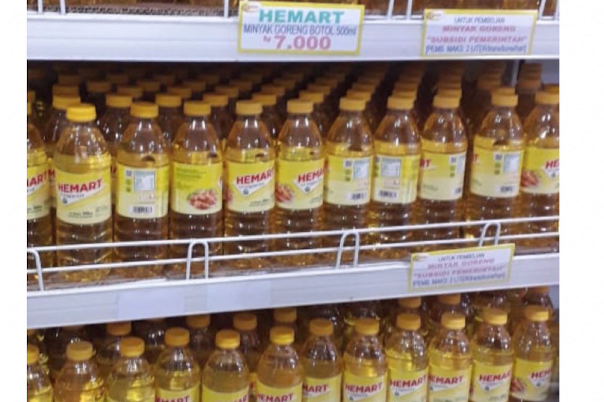 No indication of cooking oil hoarding so far: police