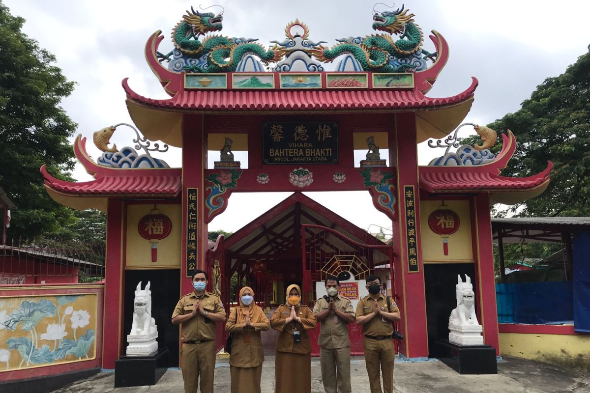 Perayaan Imlek di Vihara Bahtera Bhakti Ancol hingga pukul 19.00 WIB