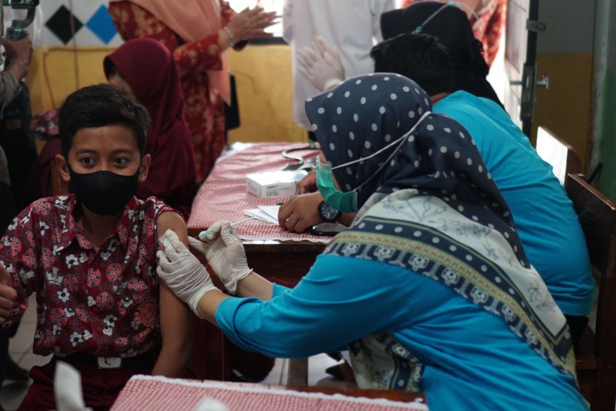 Pemkab Pandeglang luncurkan vaksinasi untuk anak usia 6-11 tahun