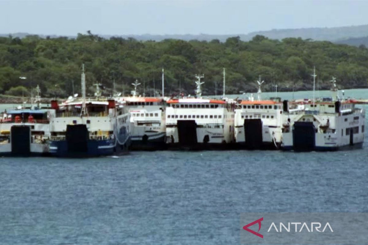 ASDP Kupang berlakukan sistem buka-tutup pelayaran feri