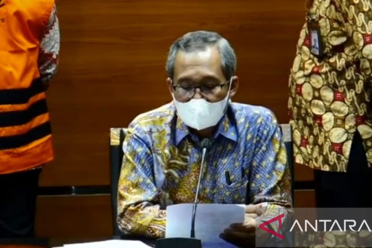 KPK menahan mantan Dirjen Kemendagri Ardian Noervianto