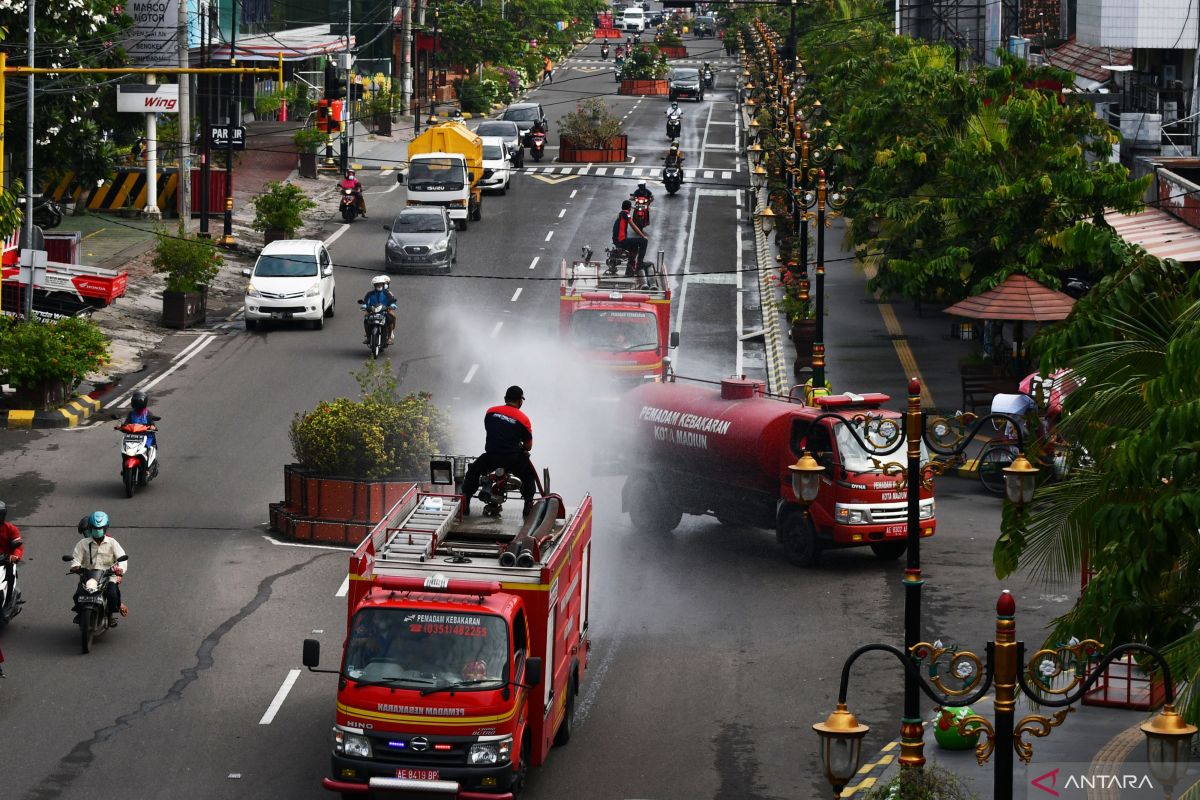 Empat kota naik ke level 4 di perpanjangan PPKM Jawa-Bali