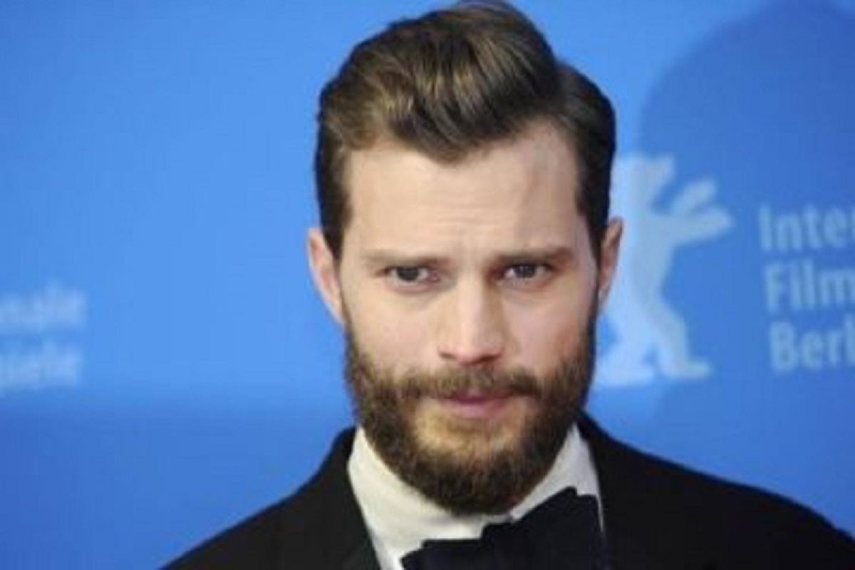 Jamie Dornan bergabung dengan Gal Gadot di film "Heart of Stone"