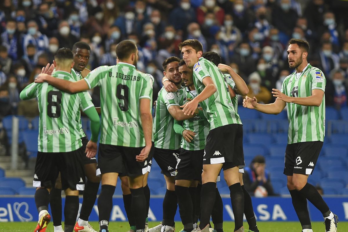 Real Betis melaju ke semifinal usai menang telak 4-0 atas Sociedad