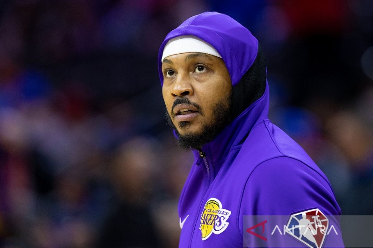 Masalah Lakers kian bertumpuk setelah Carmelo Anthony cedera