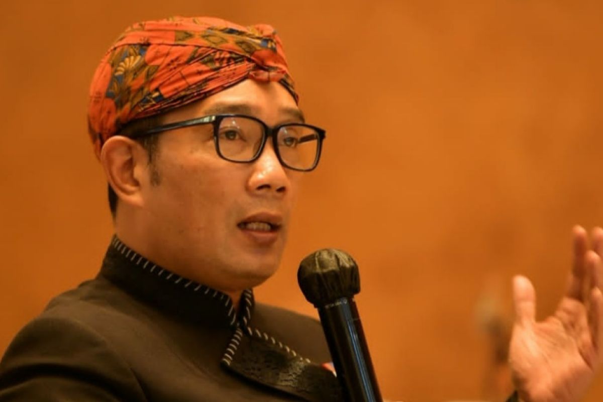 Ridwan Kamil: PTM di Jawa Barat sedang dievaluasi